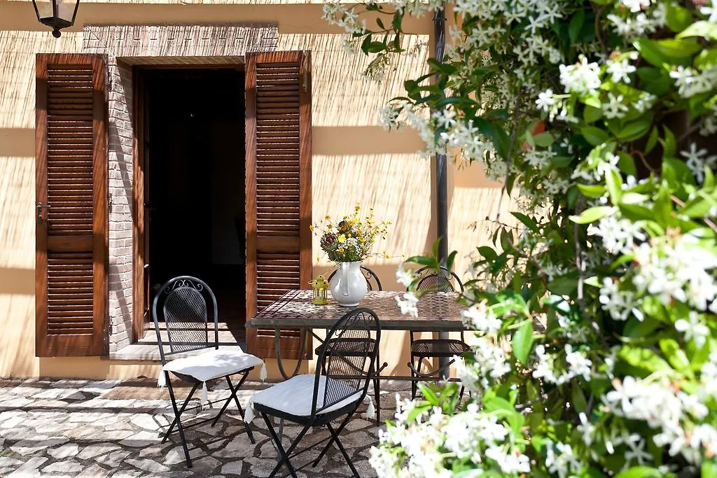 Casa di campagna Affittacamere Casale Pundarika Riparbella